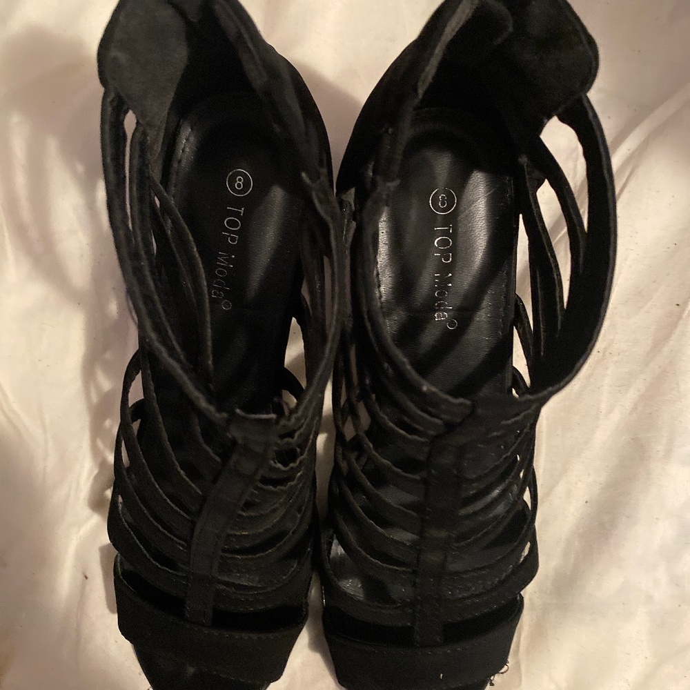 Dress sandals